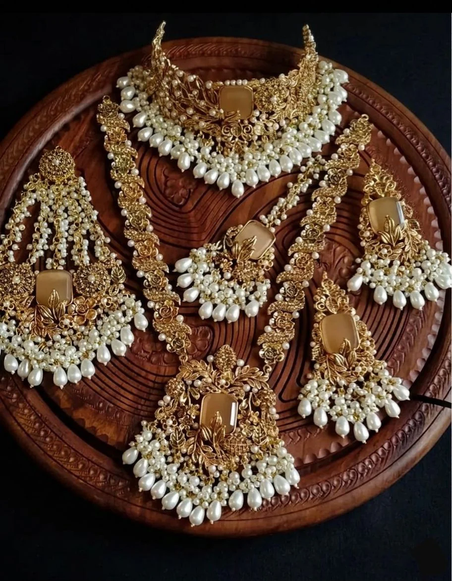 Designer hand made 6 pcs complete bridal set-2023 - Image 3