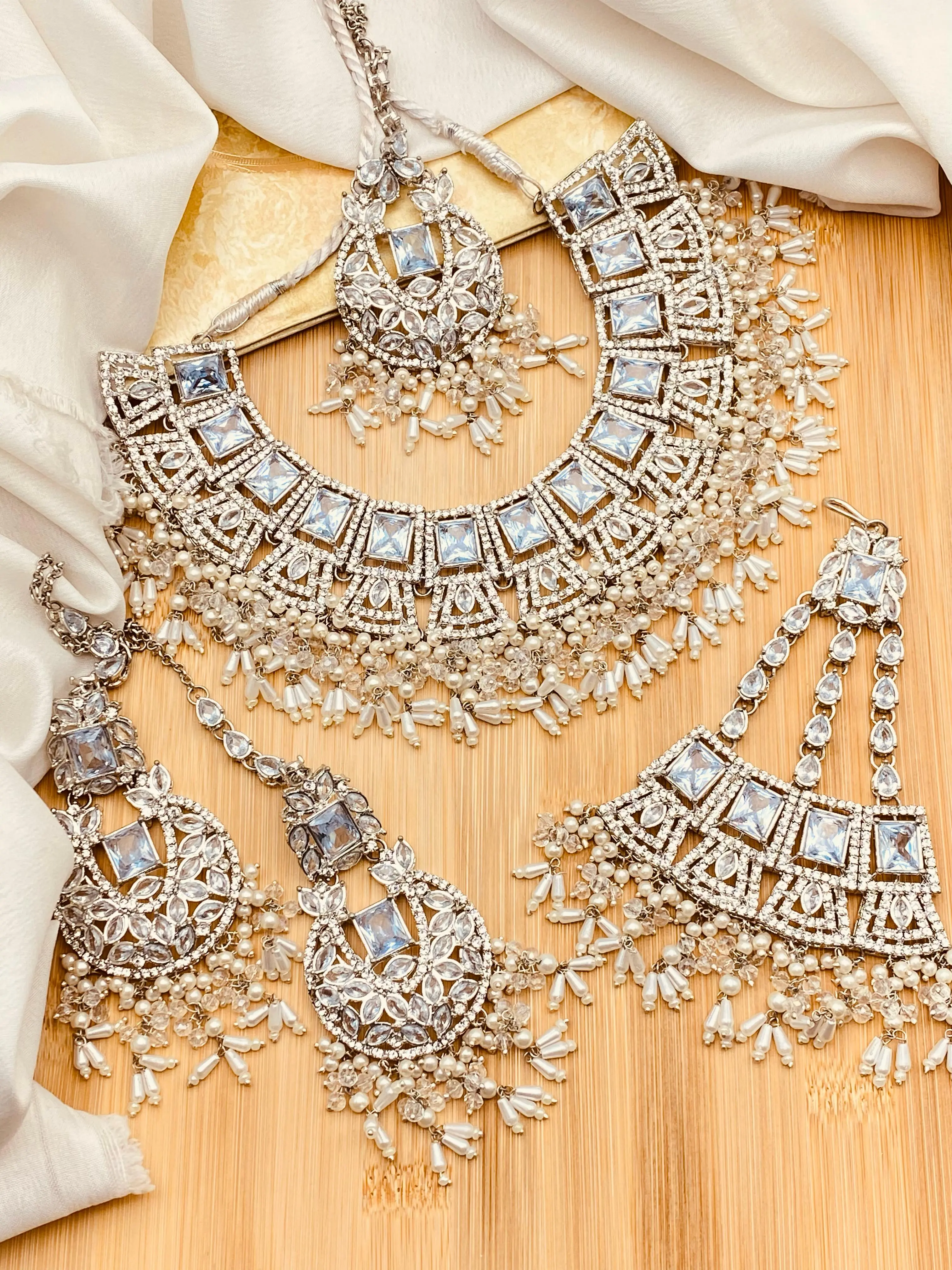 Zarcon Bridal Set NJ-1565 - Image 4