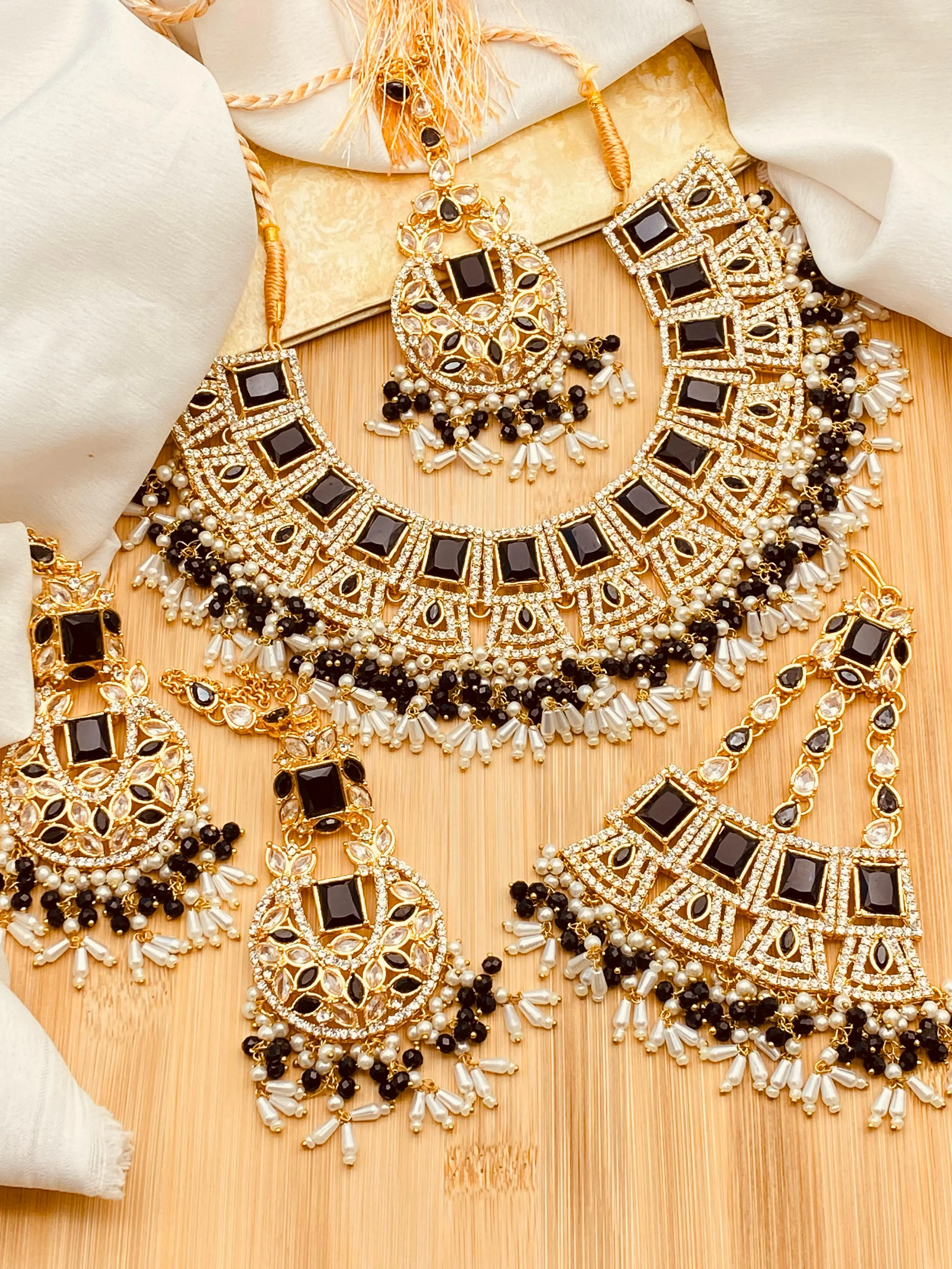 Zarcon Bridal Set NJ-1565 - Image 9
